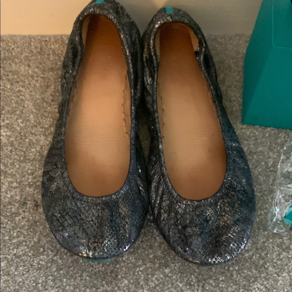 Tieks Drago - Size 9